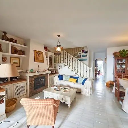 Casa Higuera *